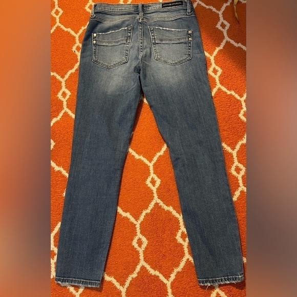 Rock & Republic size 6 blue distressed jeans - Picture 2 of 12